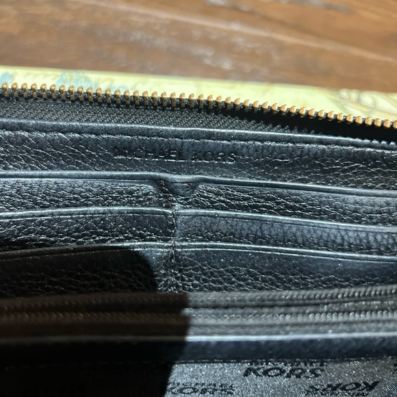 Michael Kors Leather Wallet - Picture 5 of 11